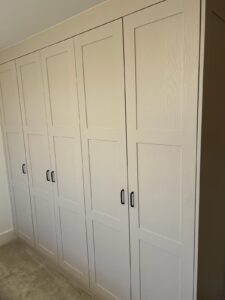3 Panel Shaker Wardrobe 2