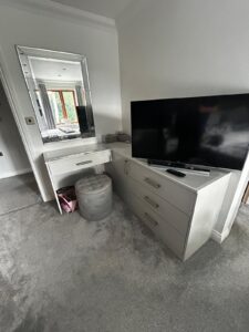 GD Bedroom Light Grey Gloss 1