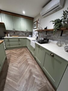 GD Bespoke Shaker Teresa Green 4