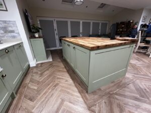 GD Bespoke Shaker Teresa Green 7