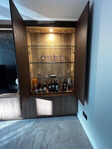 GD Media Wall Tobacco Gladstone Oak 2