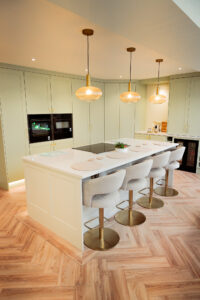 Bespoke Shaker Vert de Terre 10