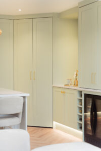 Bespoke Shaker Vert de Terre 7