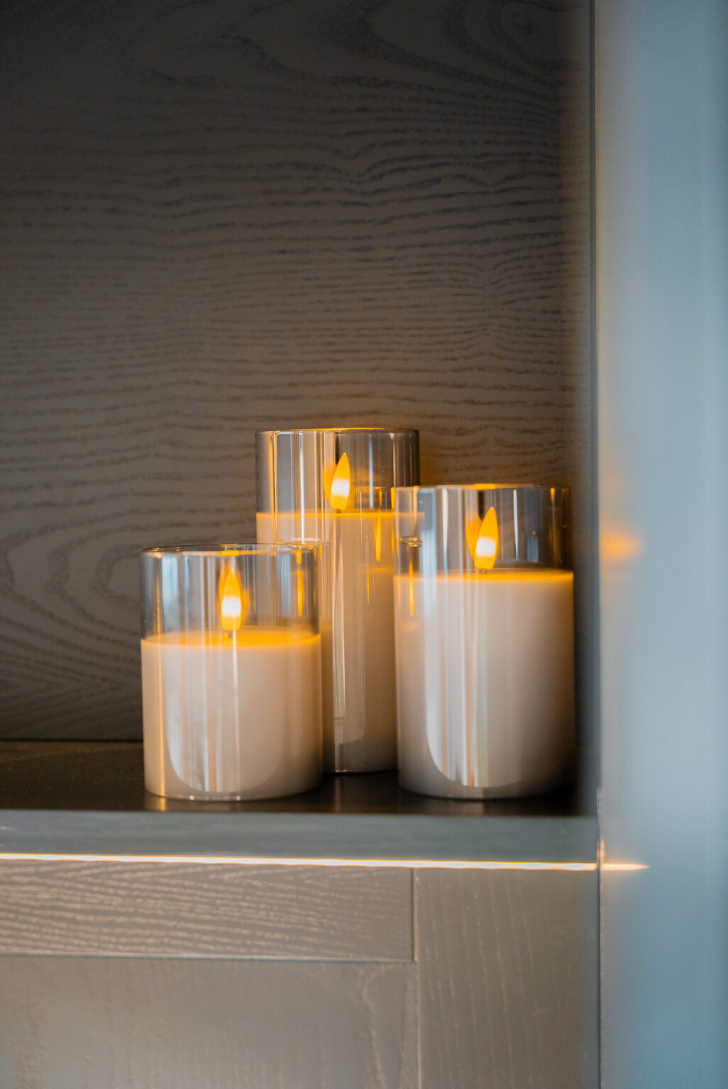 Lucy Spraggan - Bespoke Bedroom (7)